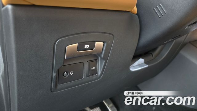 Land Rover Range Rover Velar 3.0 D300 R-Dynamic HSE 2020 — фото 15