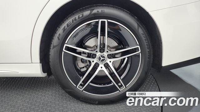 Mercedes-Benz E-Class (W214) E200 AMG Line 2026 — фото 21