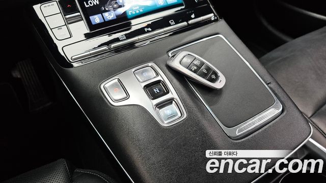 Hyundai Grandeur (IG) 2.5 Premium 2023 — фото 9