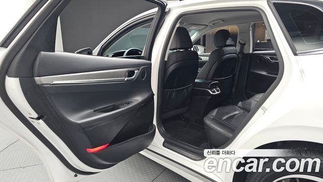Hyundai Grandeur (IG) 2.5 Premium 2023 — фото 12