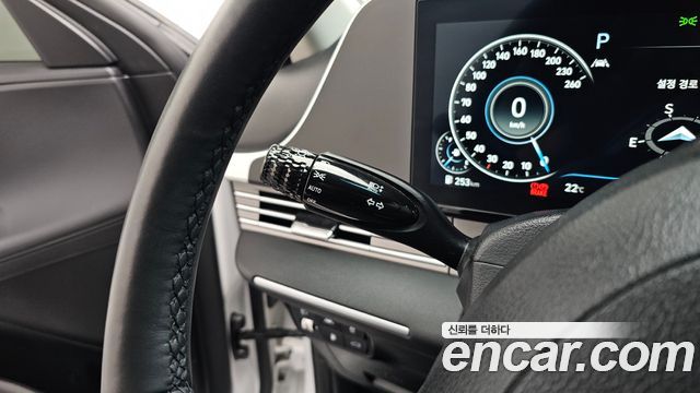 Hyundai Grandeur (IG) 2.5 Premium 2023 — фото 19