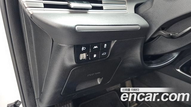 Hyundai Grandeur (IG) 2.5 Premium 2023 — фото 28
