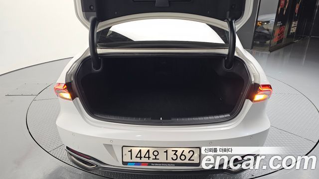 Hyundai Grandeur (IG) 2.5 Premium 2023 — фото 33