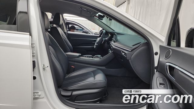 Hyundai Sonata (DN8) 2.0 Premium Plus 2022 — фото 11