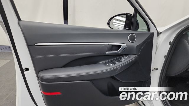 Hyundai Sonata (DN8) 2.0 Premium Plus 2022 — фото 24