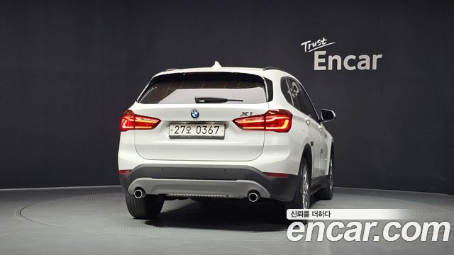 BMW X1 (F48) xDrive 20d 2016 — фото 4