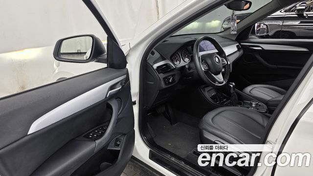 BMW X1 (F48) xDrive 20d 2016 — фото 10