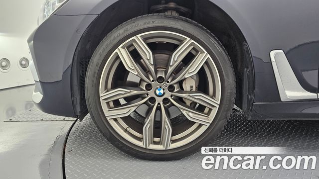 BMW 7 Series (G11) 730Ld xDrive M Sport 2018 — фото 5