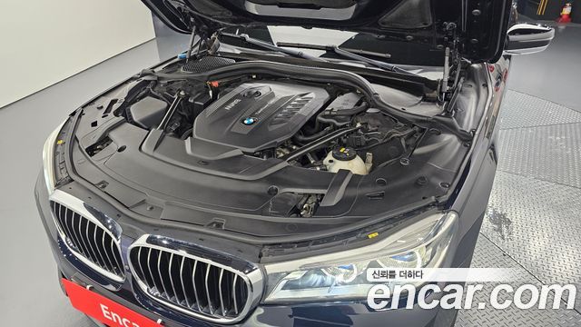 BMW 7 Series (G11) 730Ld xDrive M Sport 2018 — фото 6