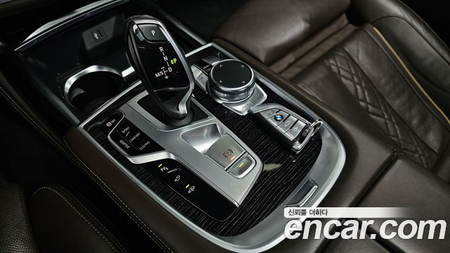 BMW 7 Series (G11) 730Ld xDrive M Sport 2018 — фото 9