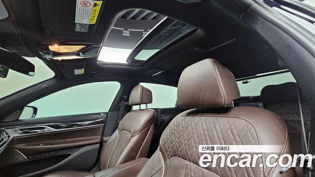 BMW 7 Series (G11) 730Ld xDrive M Sport 2018 — фото 18