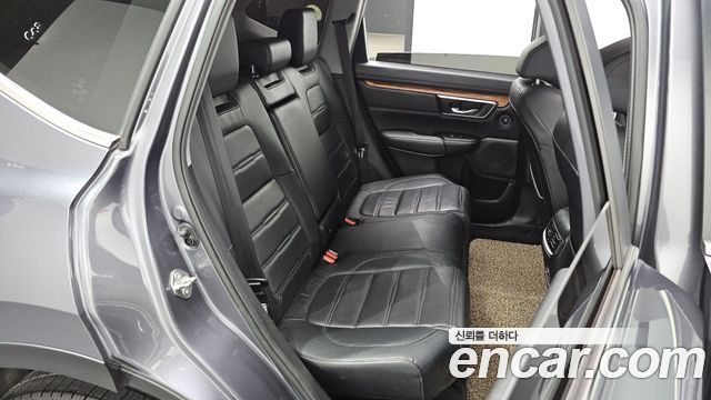 Honda CR-V (V) 1.5 Touring 4WD 2019 — фото 11