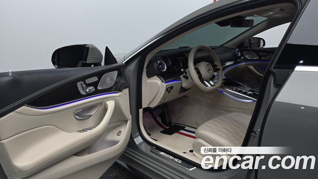 Mercedes-Benz AMG GT 4Door 63 S 4MATIC+ 2023 — фото 10