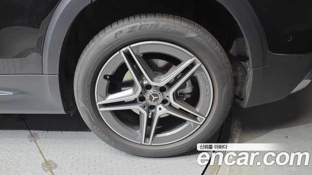Mercedes-Benz GLB-Class (X247) GLB250 4MATIC 2023 — фото 27
