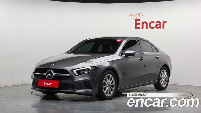 Mercedes-Benz A-Class (W177) A220 Sedan 2020 — фото 1