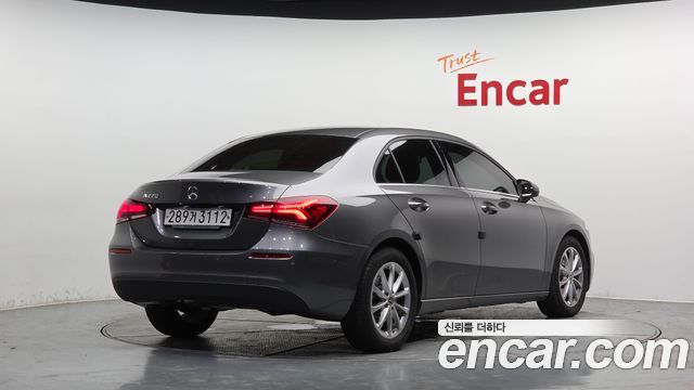 Mercedes-Benz A-Class (W177) A220 Sedan 2020 — фото 2