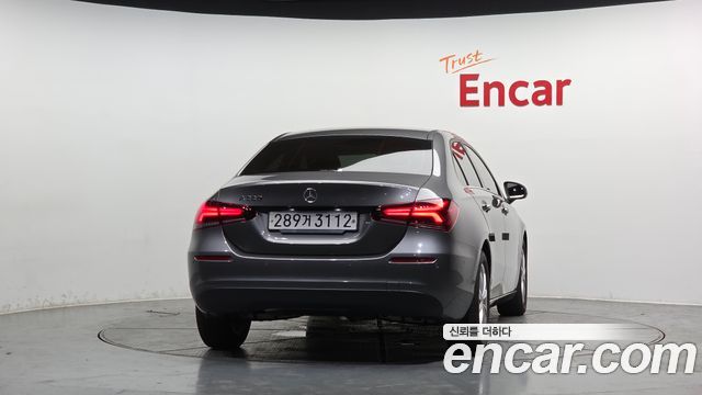 Mercedes-Benz A-Class (W177) A220 Sedan 2020 — фото 4