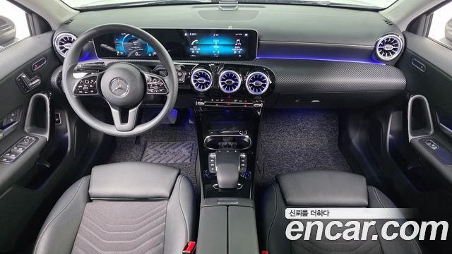 Mercedes-Benz A-Class (W177) A220 Sedan 2020 — фото 7