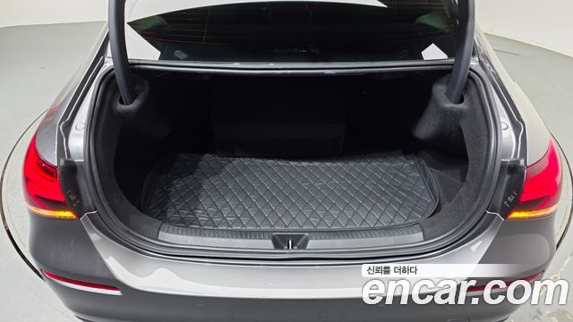 Mercedes-Benz A-Class (W177) A220 Sedan 2020 — фото 24