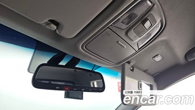 Kia Niro Plus Air 2023 — фото 19