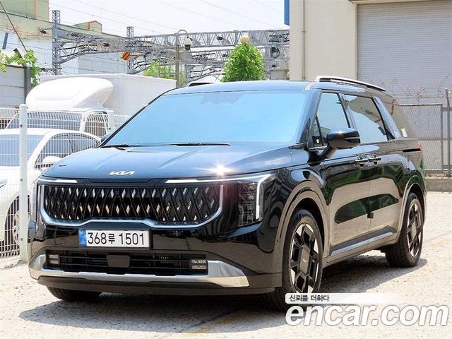 Kia Carnival (IV) HEV 9seater Signature 2025 — фото 2