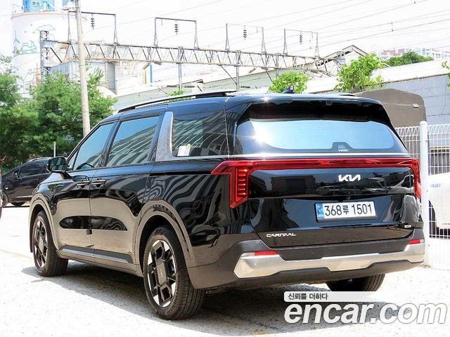 Kia Carnival (IV) HEV 9seater Signature 2025 — фото 3