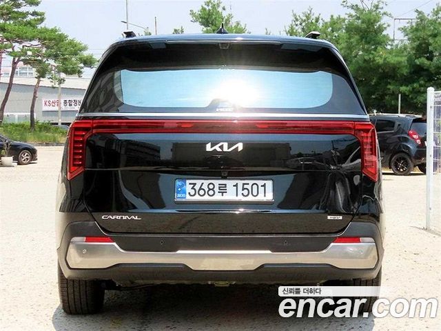 Kia Carnival (IV) HEV 9seater Signature 2025 — фото 4