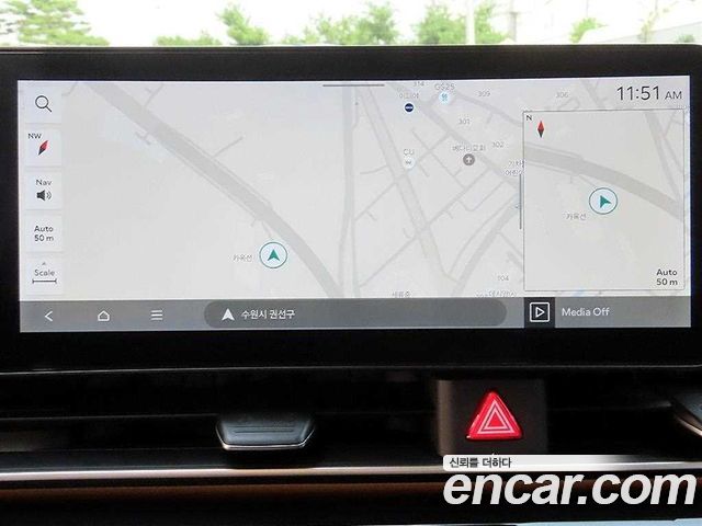 Kia Carnival (IV) HEV 9seater Signature 2025 — фото 18