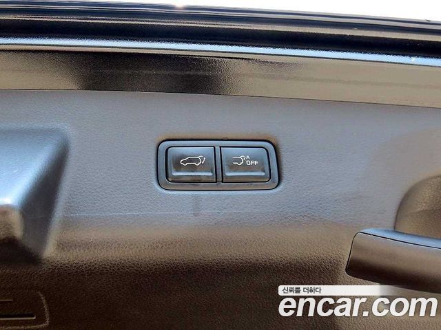 Kia Carnival (IV) HEV 9seater Signature 2025 — фото 20