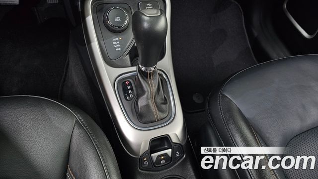 Jeep Compass (II) 2.4 Longitude AWD 2019 — фото 9