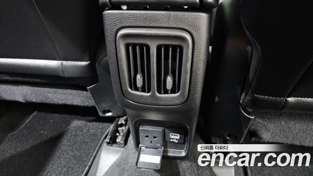 Jeep Compass (II) 2.4 Longitude AWD 2019 — фото 18