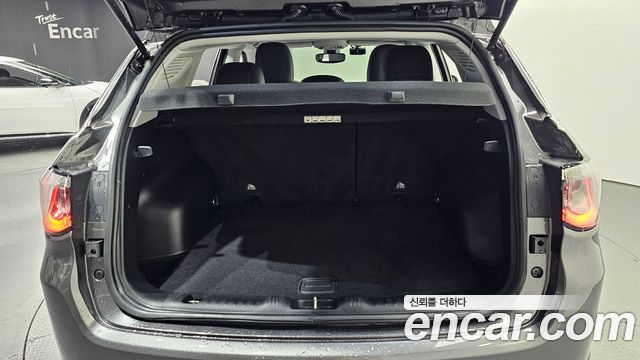 Jeep Compass (II) 2.4 Longitude AWD 2019 — фото 20
