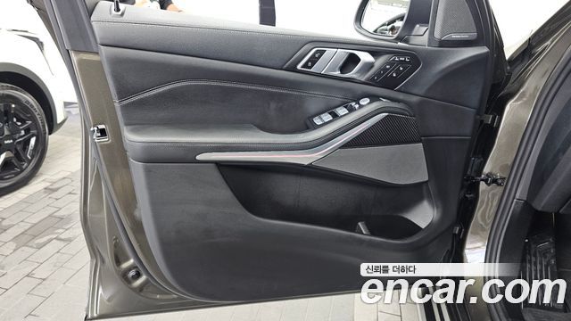 BMW X7 (G07) xDrive 40i M Sport 7STR 2025 — фото 24