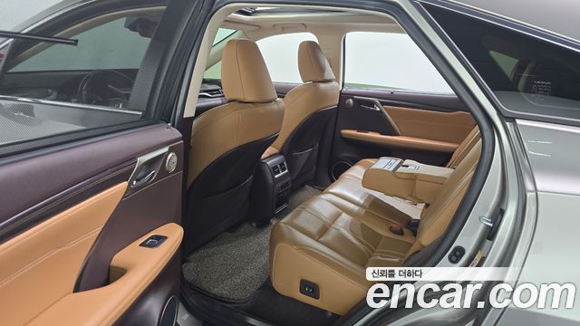 Lexus RX450h (IV) Executive 2018 — фото 12