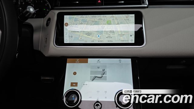 Land Rover Range Rover Velar 2.0 P250 R-Dynamic SE 2023 — фото 17