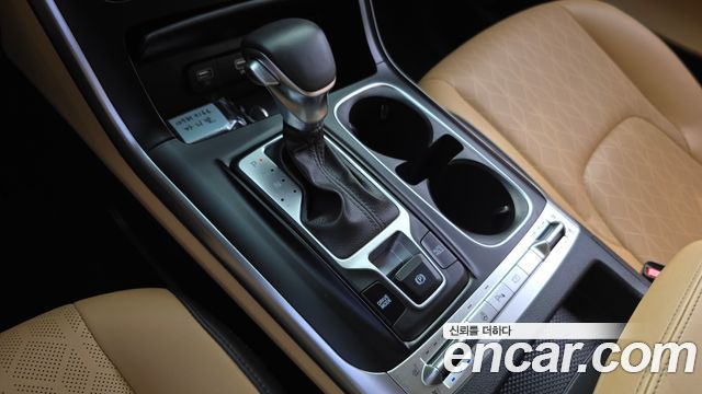 Kia Carnival (IV) Gasoline 9-Seater Prestige 2023 — фото 9
