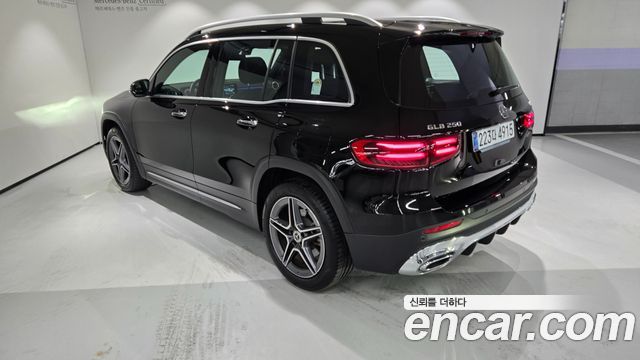 Mercedes-Benz GLB-Class (X247) GLB250 4MATIC 2026 — фото 3