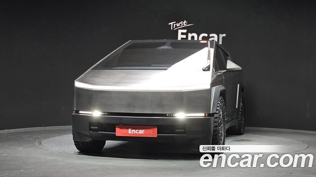 Tesla Cybertruck AWD 2024 — фото 3