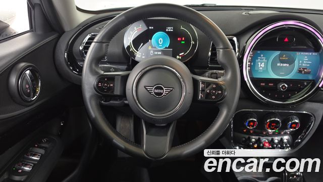 MINI Cooper Clubman Classic 2nd 2023 — фото 16