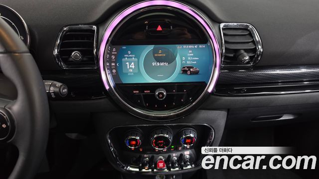MINI Cooper Clubman Classic 2nd 2023 — фото 17