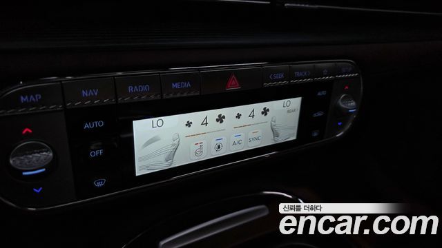 Genesis G90 (RS4) Gasoline 3.5 Turbo AWD 2022 — фото 18