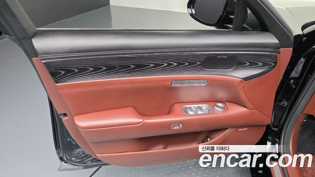 Genesis G90 (RS4) Gasoline 3.5 Turbo AWD 2022 — фото 24