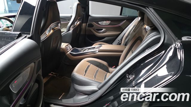 Mercedes-Benz AMG GT 4Door 63 S 4MATIC+ 2020 — фото 11