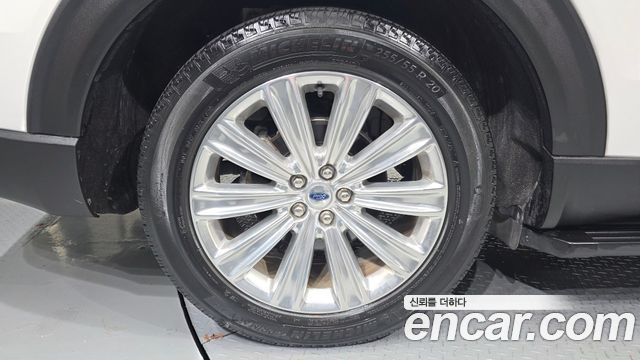 Ford Explorer (VI) 2.3 LimIted 4WD 2020 — фото 5