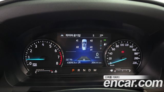 Ford Explorer (VI) 2.3 LimIted 4WD 2020 — фото 8