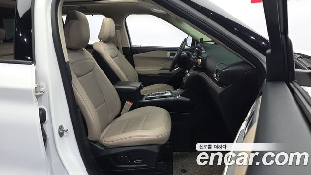 Ford Explorer (VI) 2.3 LimIted 4WD 2020 — фото 26