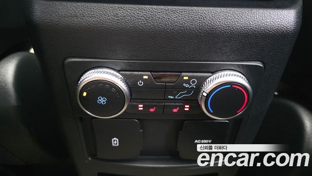 Ford Explorer (VI) 2.3 LimIted 4WD 2020 — фото 30