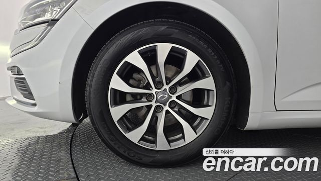 Renault Korea SM6 1.3 TCe SE Plus 2021 — фото 5