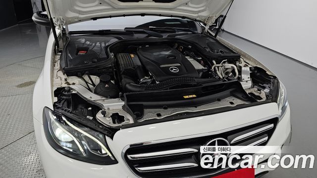 Mercedes-Benz E-Class (W213) E250 Avantgarde 2020 — фото 6