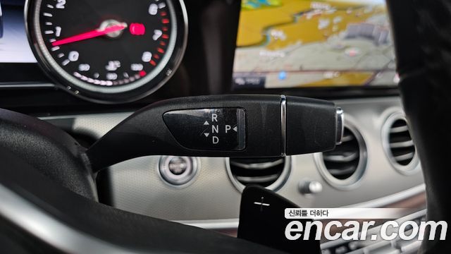 Mercedes-Benz E-Class (W213) E250 Avantgarde 2020 — фото 9